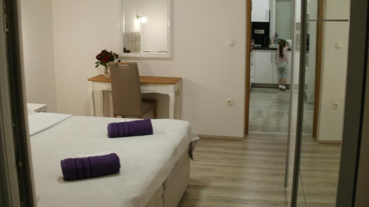 Apartment Nino Gradac (Split-Dalmatia) Exterior foto